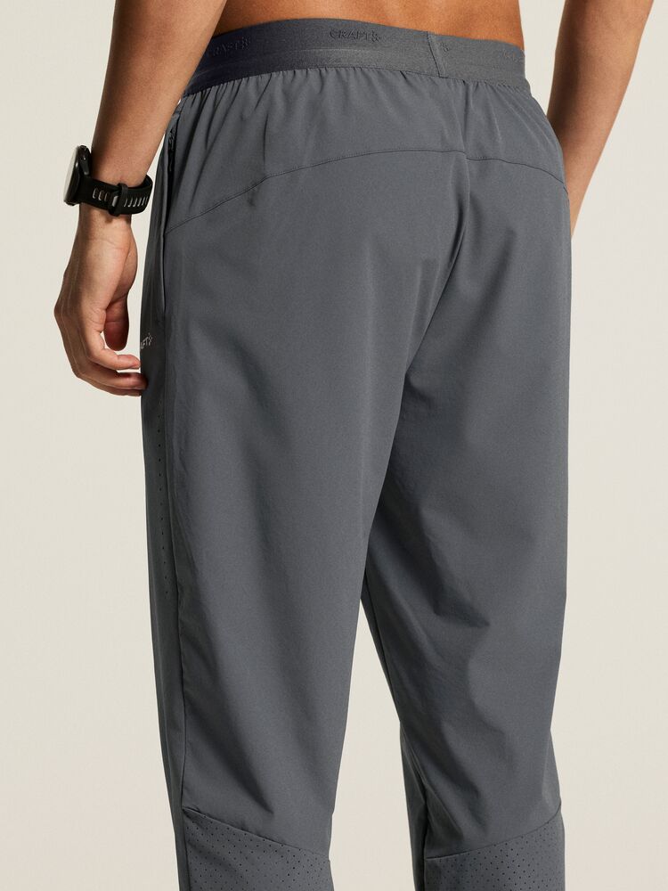 Essence Training Pants 3 M von Craft – Khaki