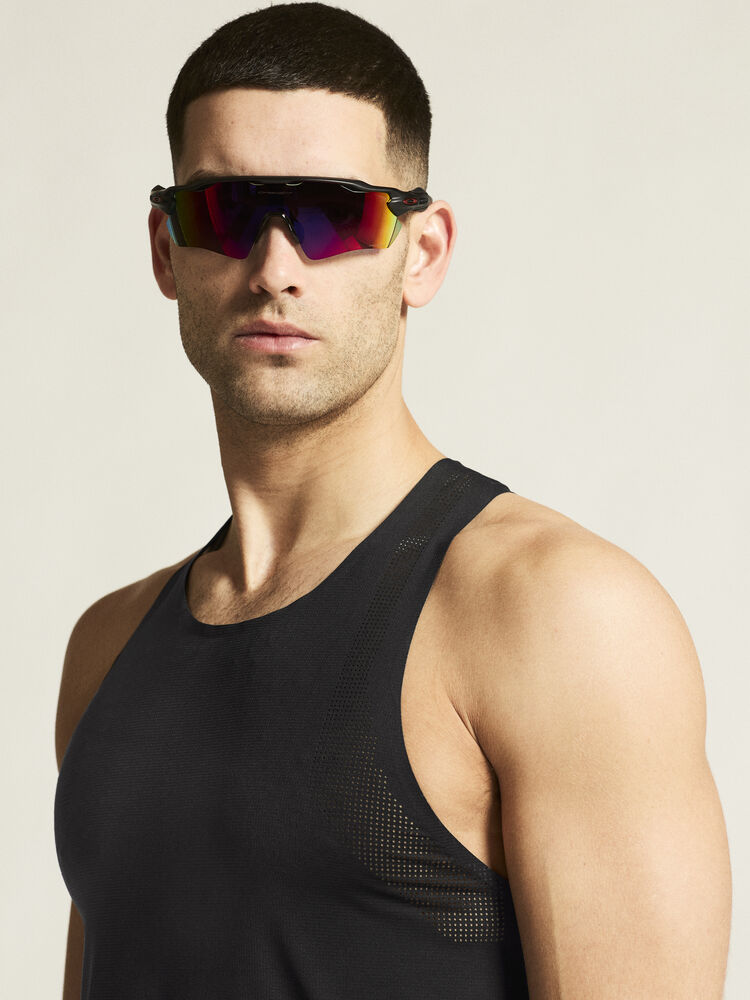 Race Day Singlet 2 M von Craft – White