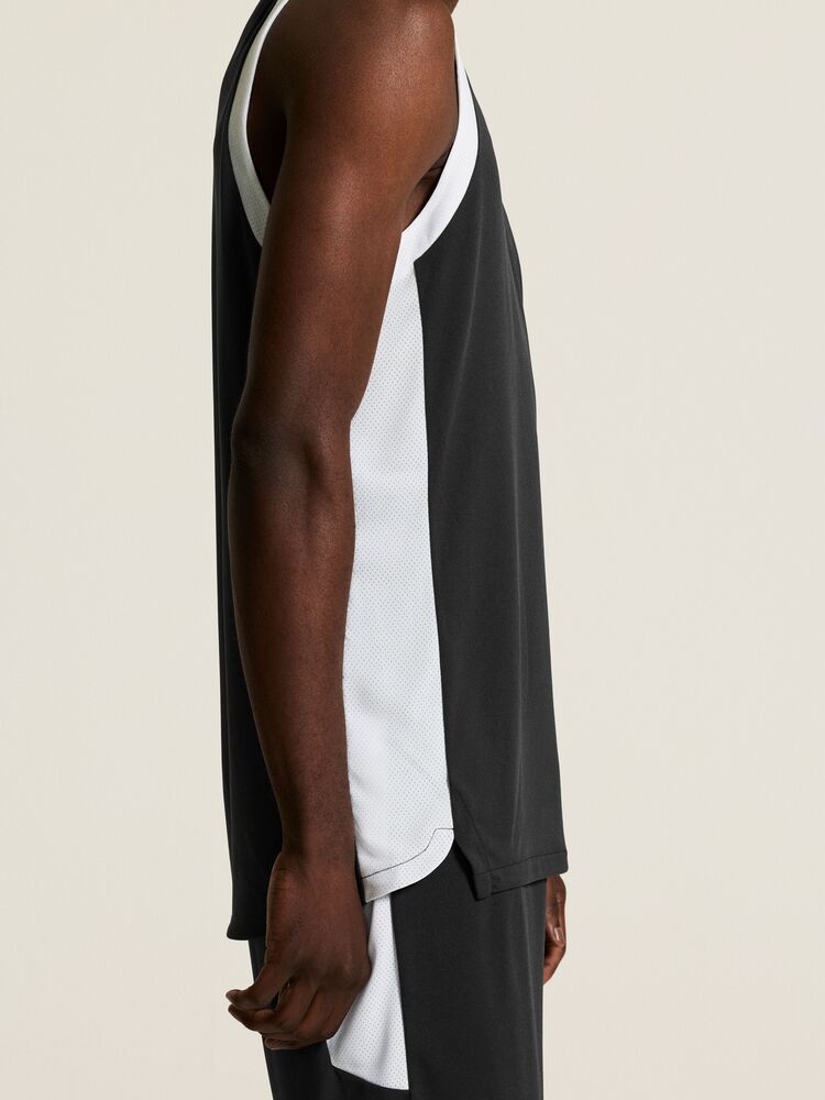 Basket 2.0 Singlet Contrast M von Craft – White