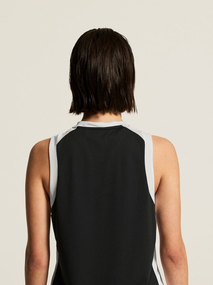Basket 2.0 Singlet Contrast W von Craft – White