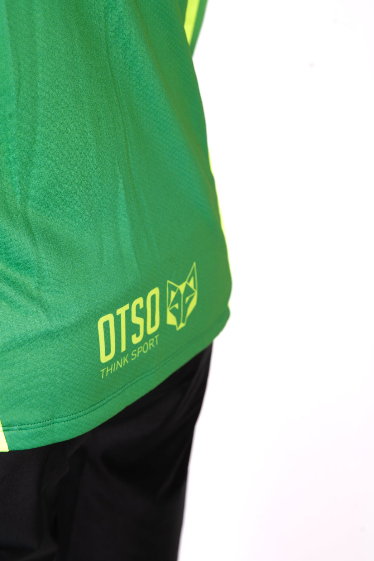 OTSO Unisex Sport-Hoodie - Forest Green & Fluo Green – Produktansicht 11