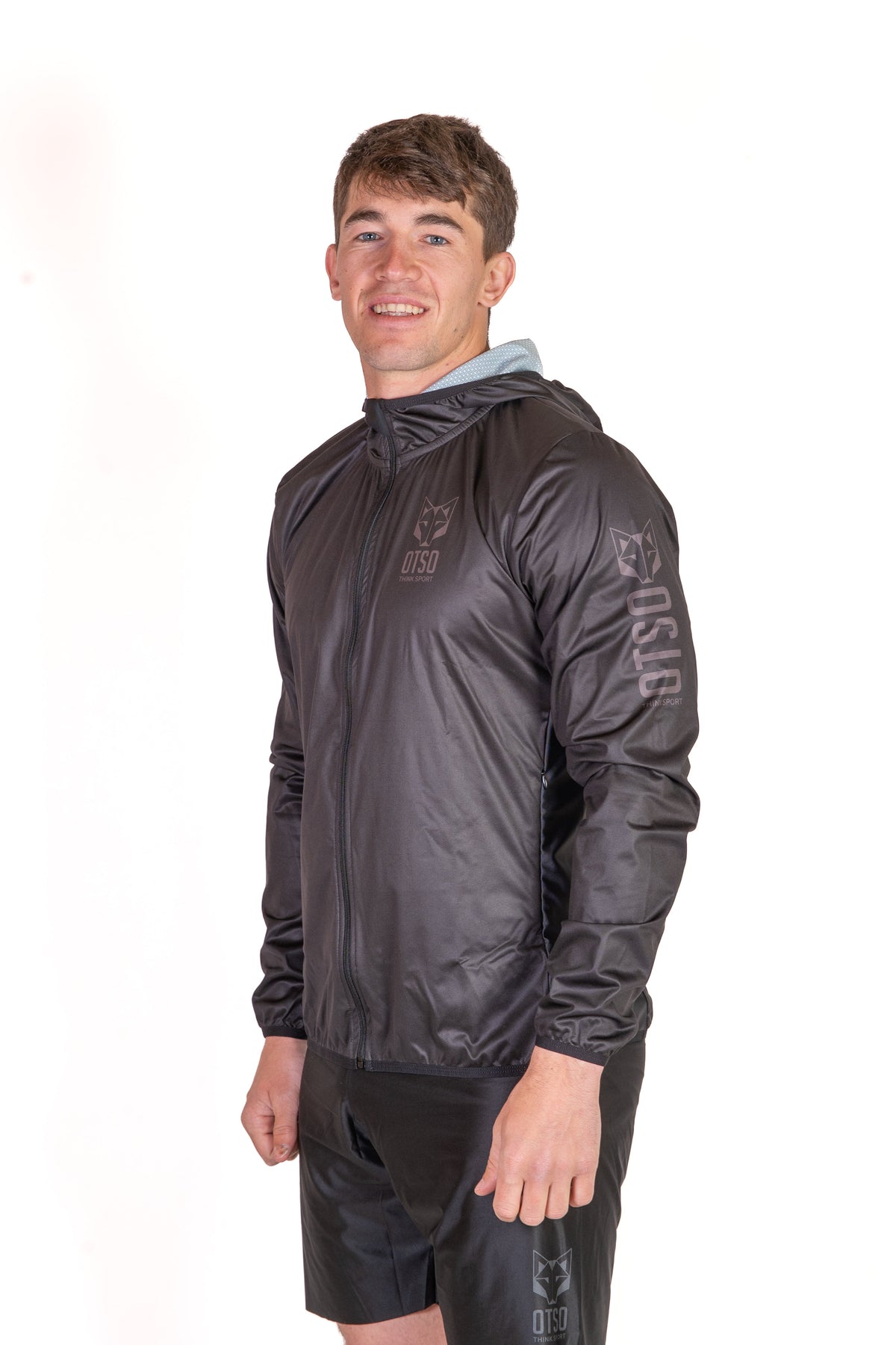 OTSO Unisex Laufjacke - Black – Produktansicht 5