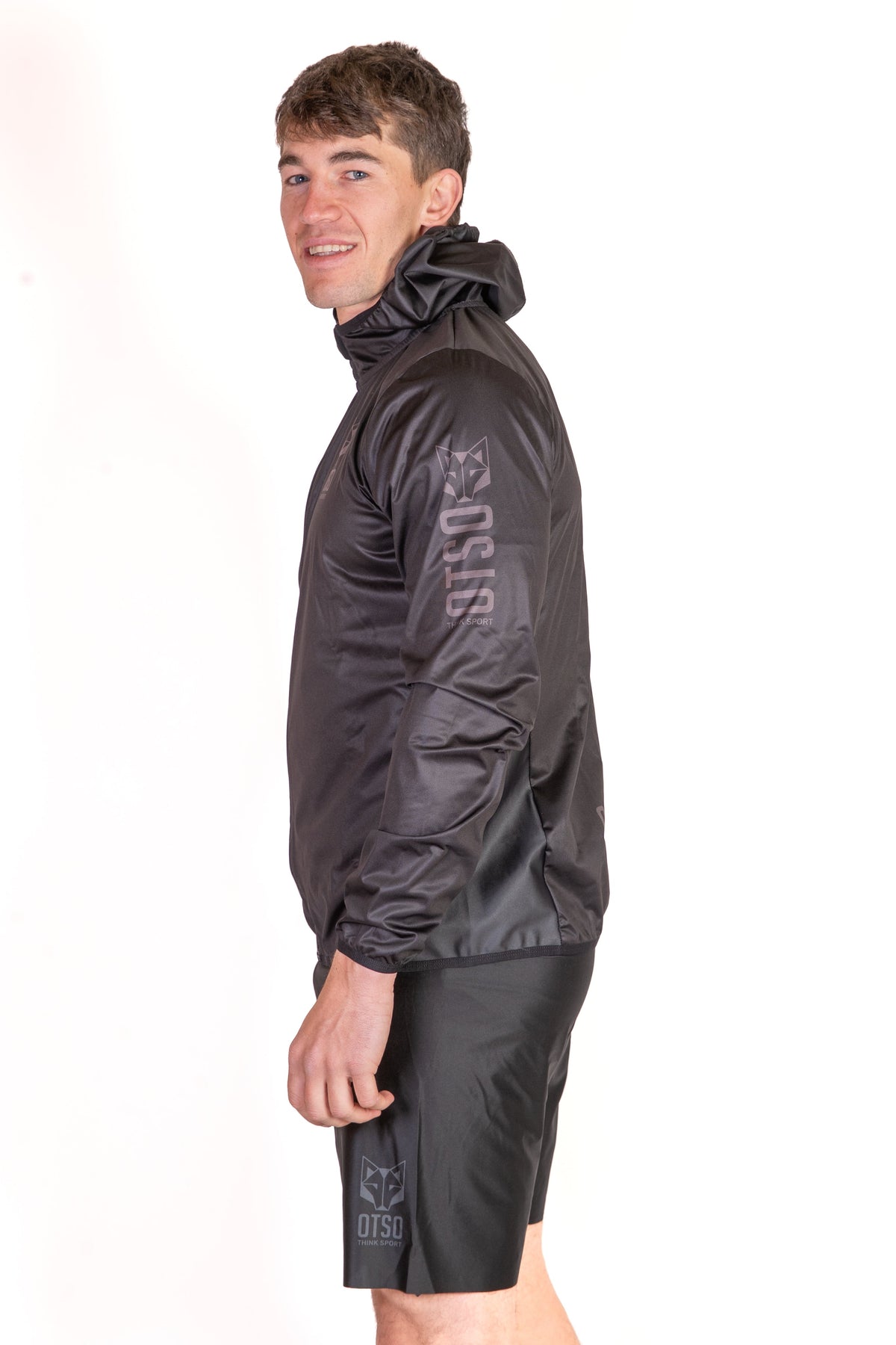 OTSO Unisex Laufjacke - Black – Produktansicht 7