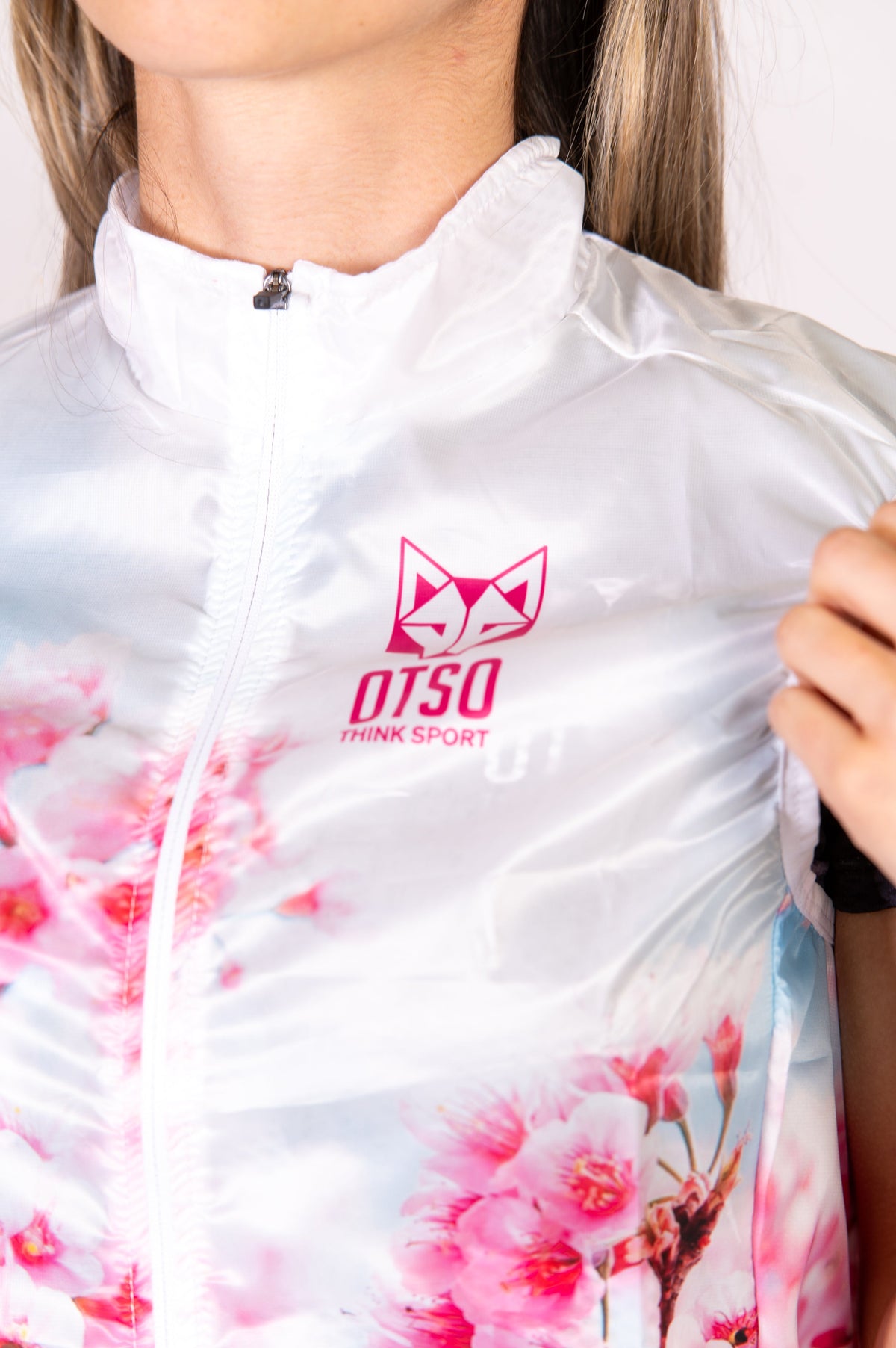 OTSO Unisex Laufweste - Almond Blossom – Produktansicht 10