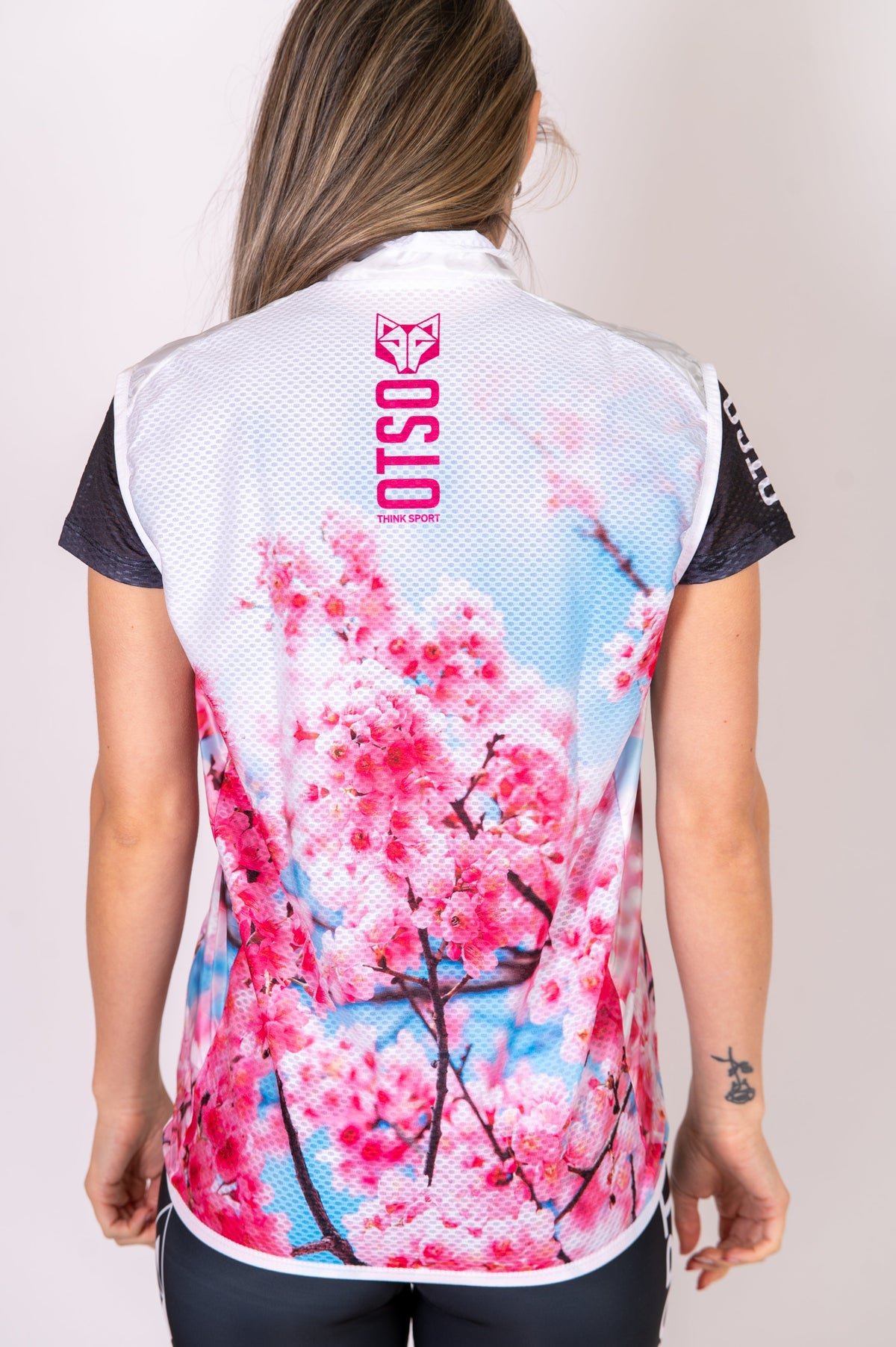 OTSO Unisex Laufweste - Almond Blossom – Produktansicht 8
