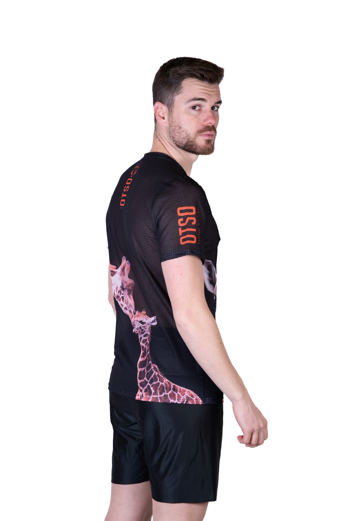 OTSO Herren Kurzarm-Funktionsshirt - Giraffe – Produktansicht 5