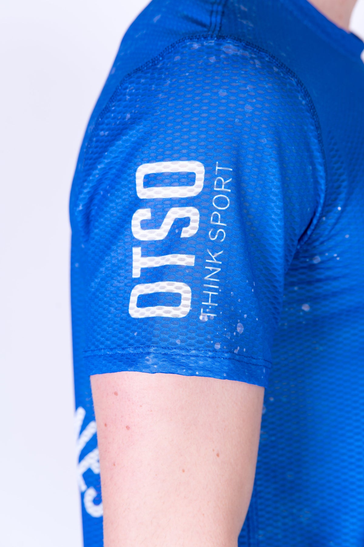 OTSO Herren Kurzarm-Funktionsshirt - Running Stones Blue – Produktansicht 10