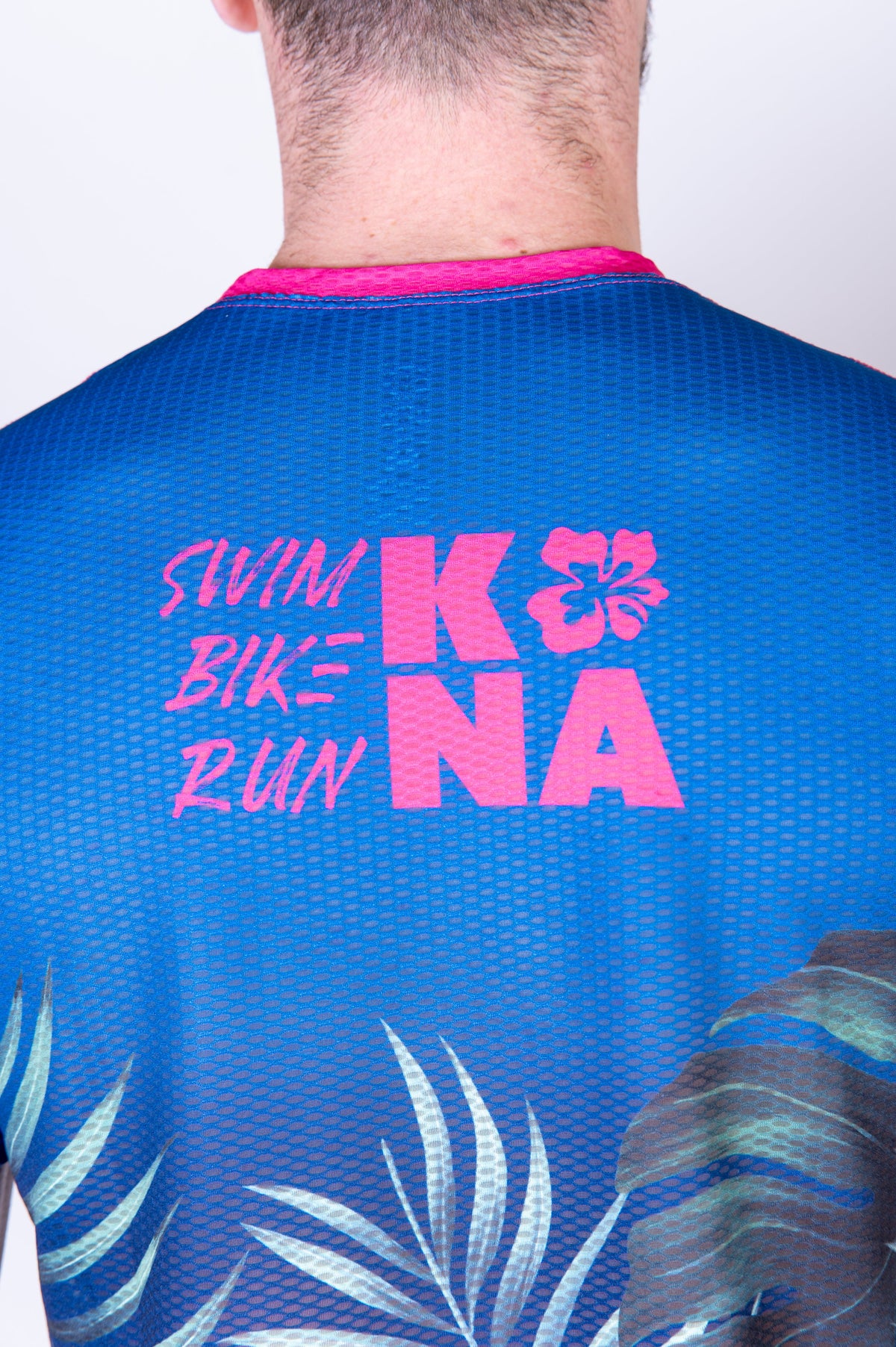 OTSO Herren Kurzarm-Funktionsshirt - Kona Pua Aloalo – Produktansicht 10