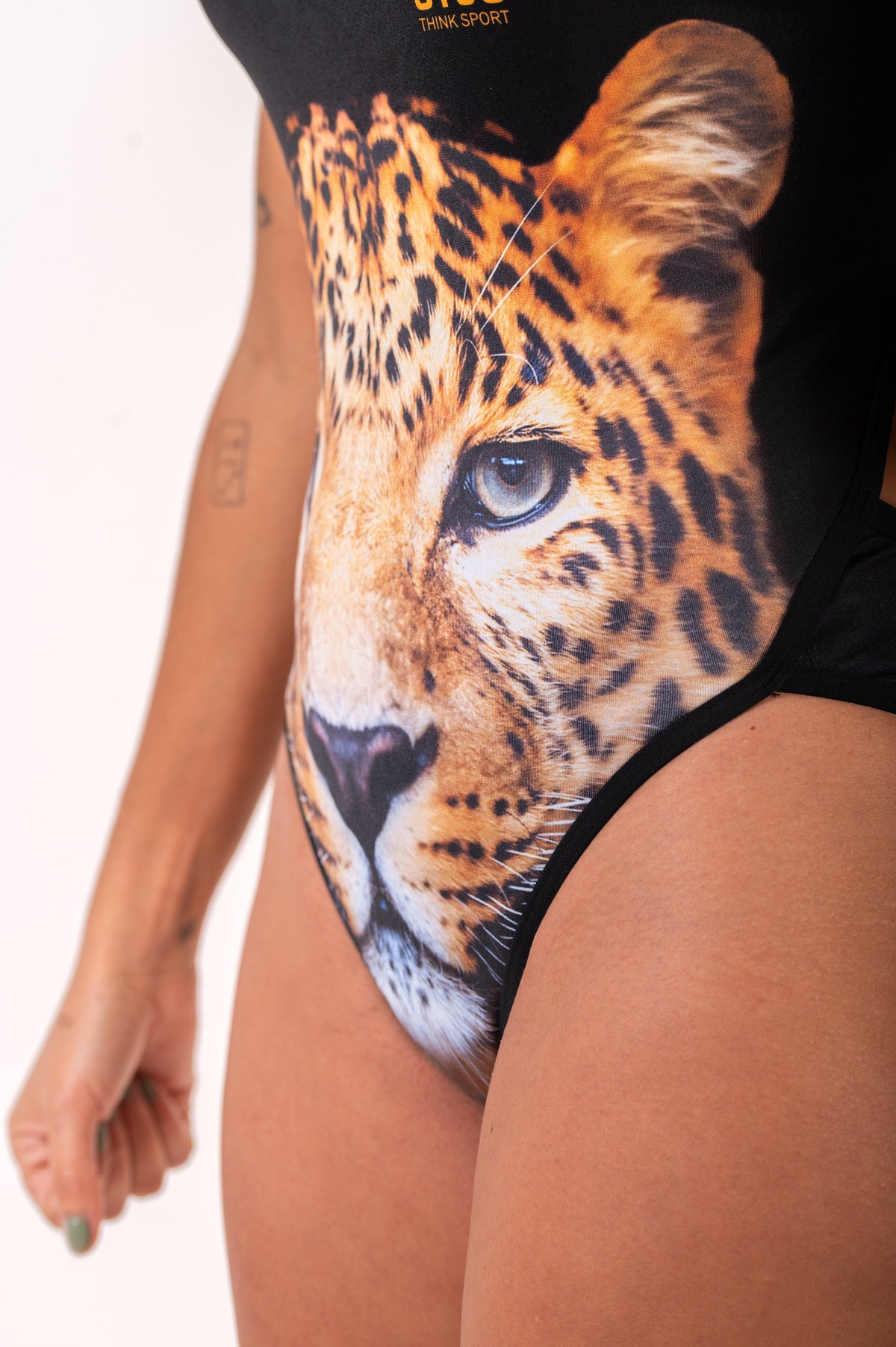 OTSO Damen Badeanzug - Leopard – Produktansicht 7