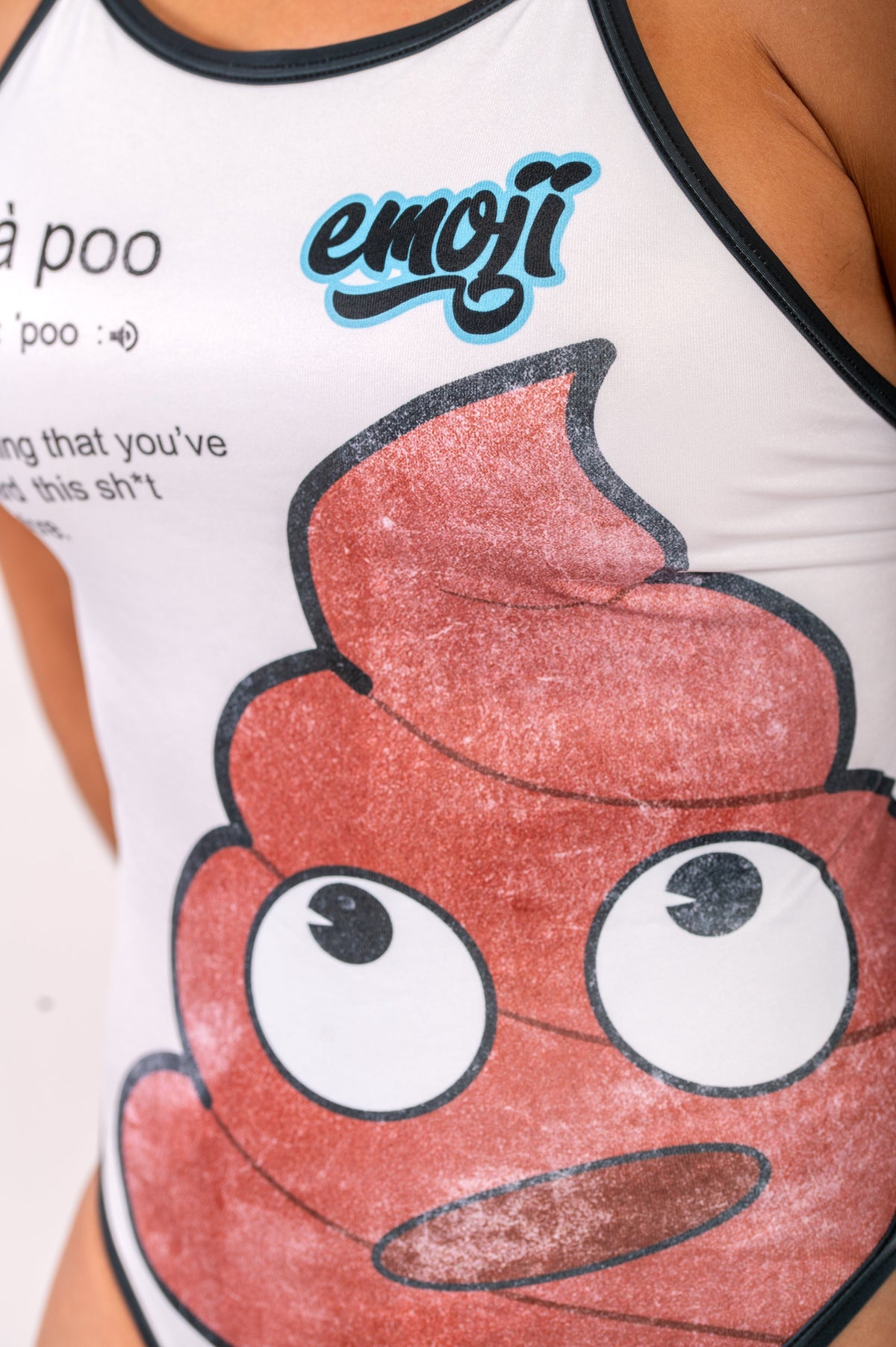 OTSO Damen Badeanzug - Emoji Deja Poo – Produktansicht 9