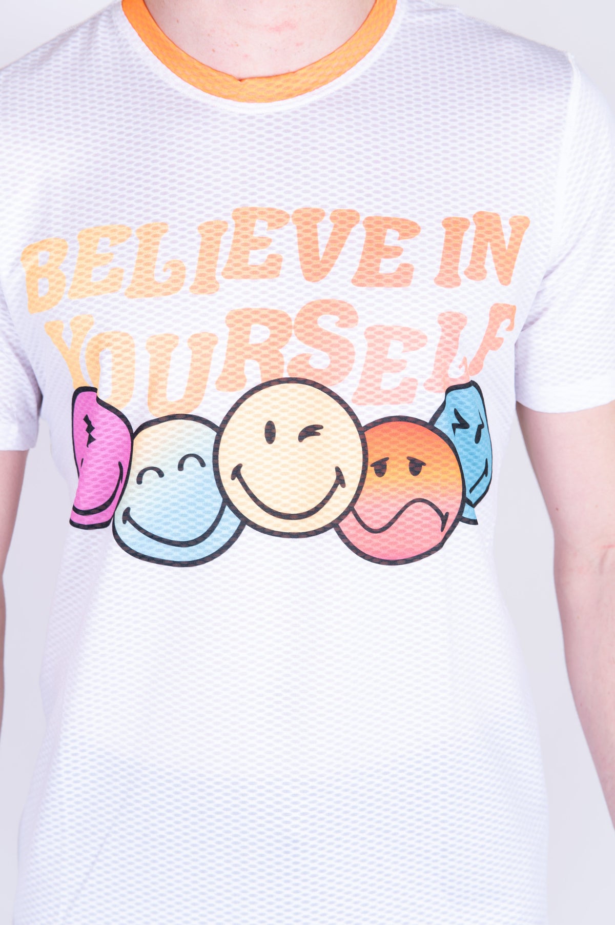 OTSO Herren Kurzarm-Funktionsshirt - S.W.Smiley Believe – Produktansicht 8