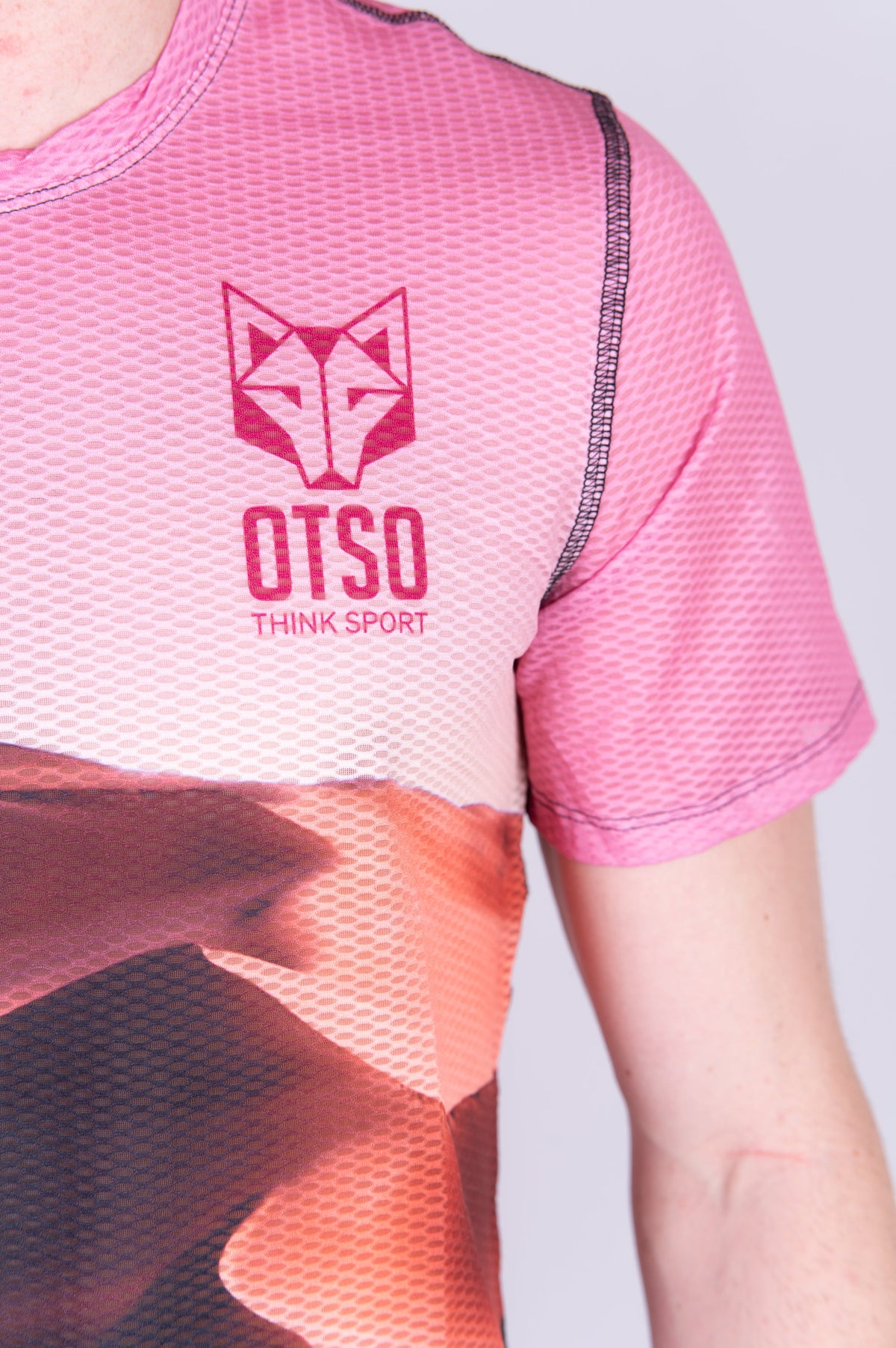 OTSO Herren Kurzarm-Funktionsshirt - Desert – Produktansicht 10