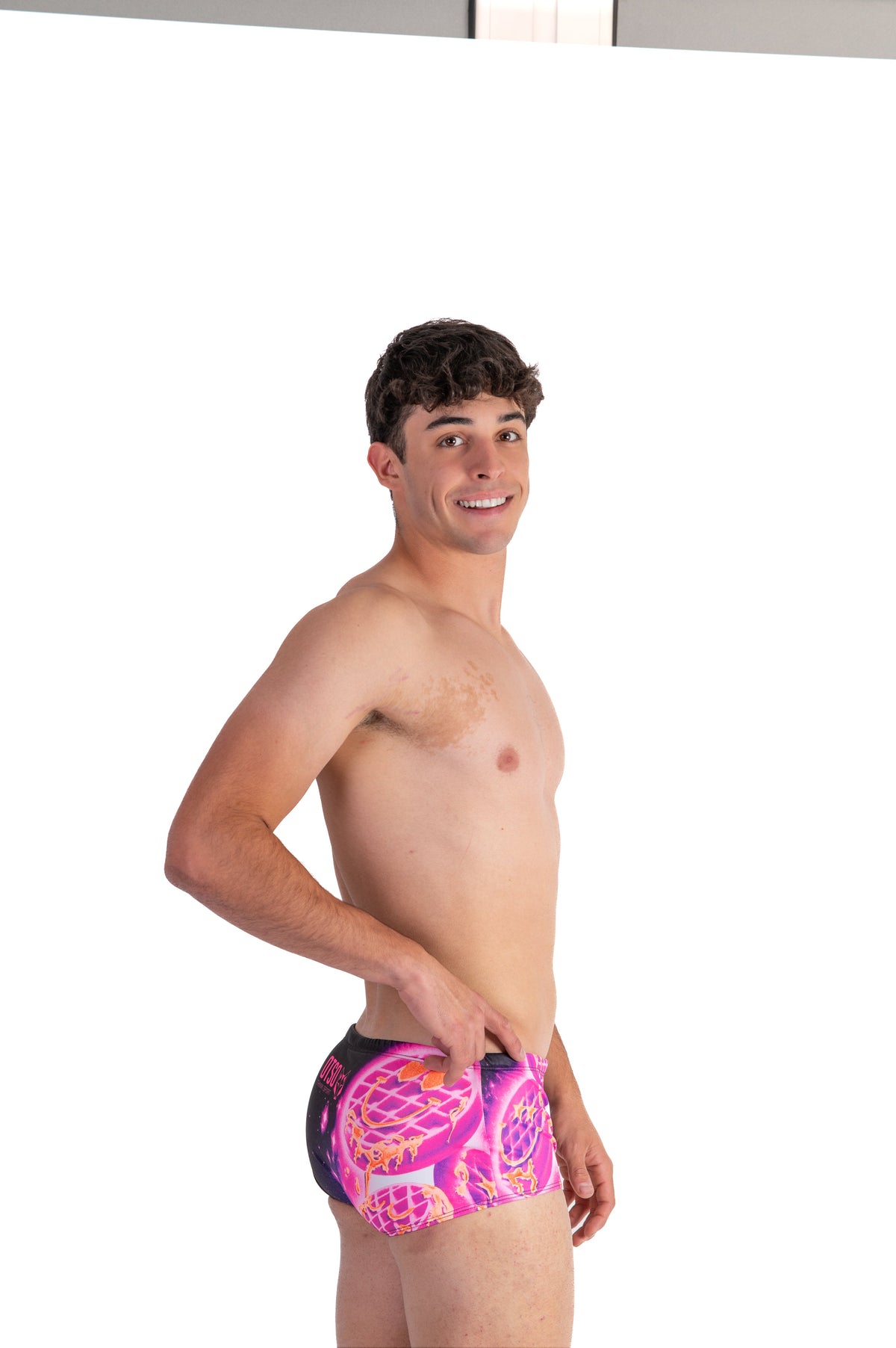 OTSO Herren Badehose Trunk - S.W.Smiley Concrete Canvas Toaster – Produktansicht 6