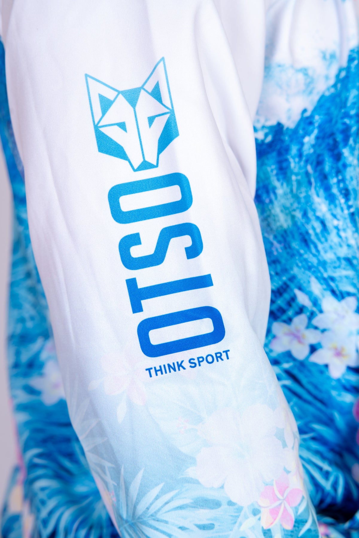 OTSO Hoodie - Swim Bike Run Wave – Produktansicht 22