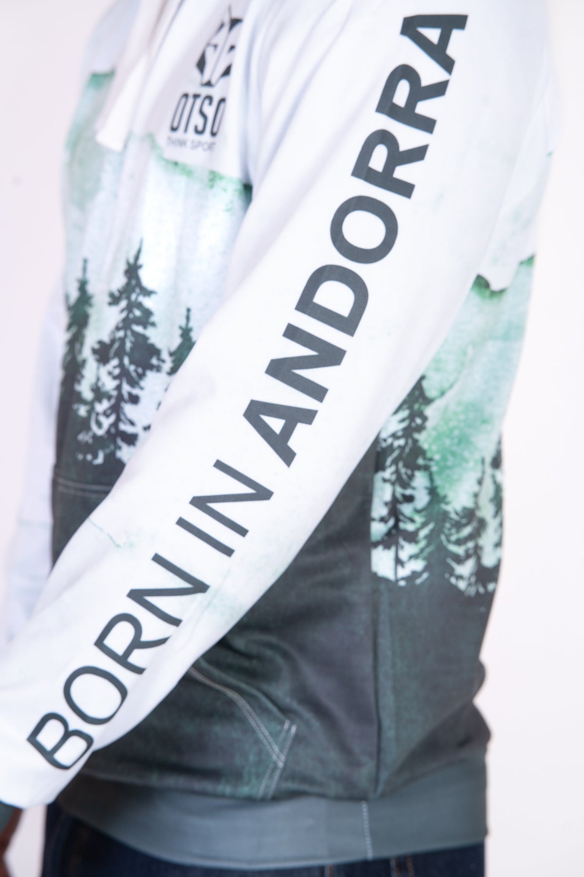 OTSO Hoodie - Green Forest – Produktansicht 11