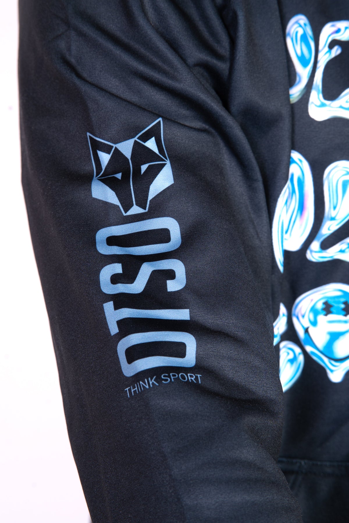 OTSO Hoodie - S.W.Smiley Connected – Produktansicht 11