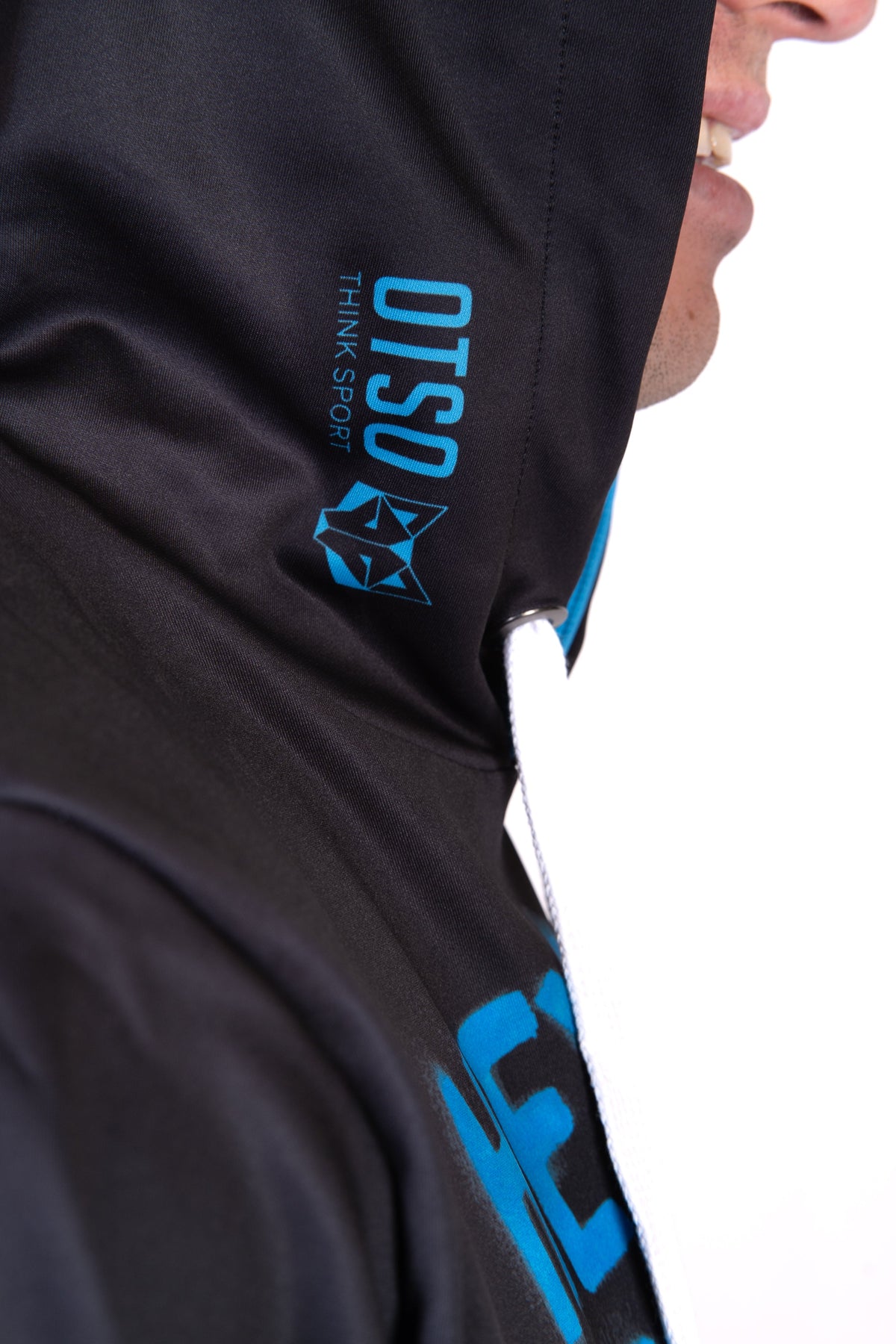 OTSO Hoodie - S.W.Smiley Festival – Produktansicht 10