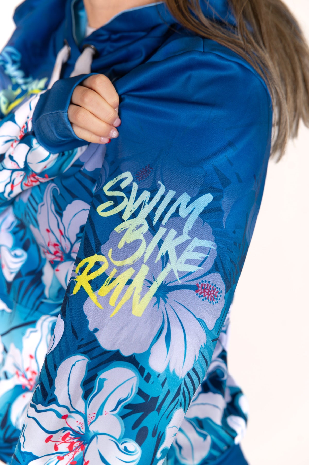 OTSO Hoodie - Swim Bike Run Flower – Produktansicht 20