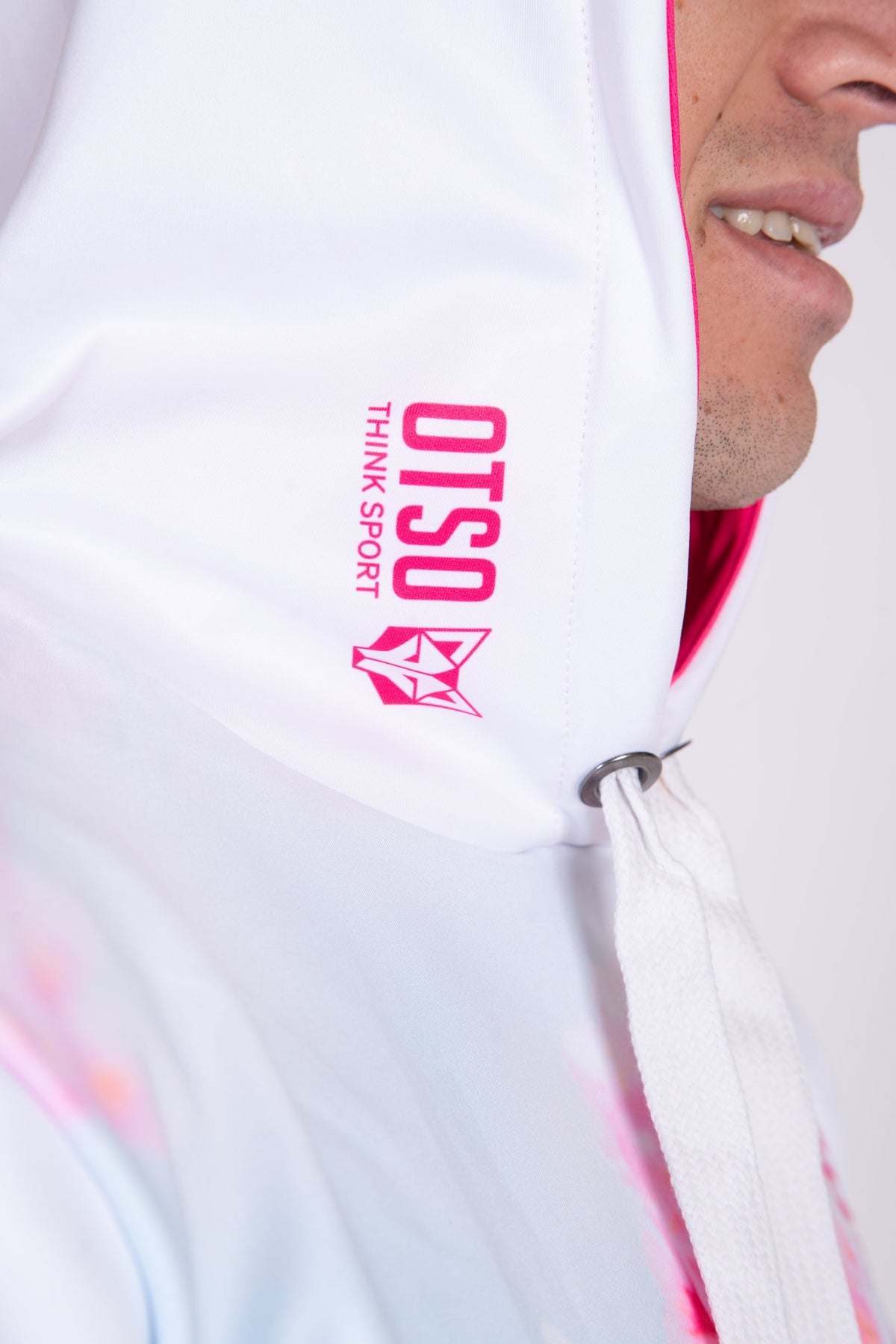 OTSO Hoodie - Almond Blossom – Produktansicht 23