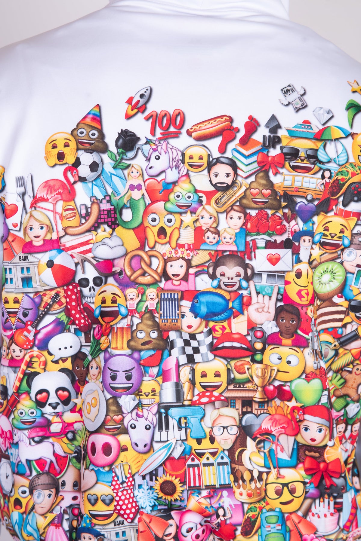 OTSO Hoodie - Emoji Big Wave – Produktansicht 18