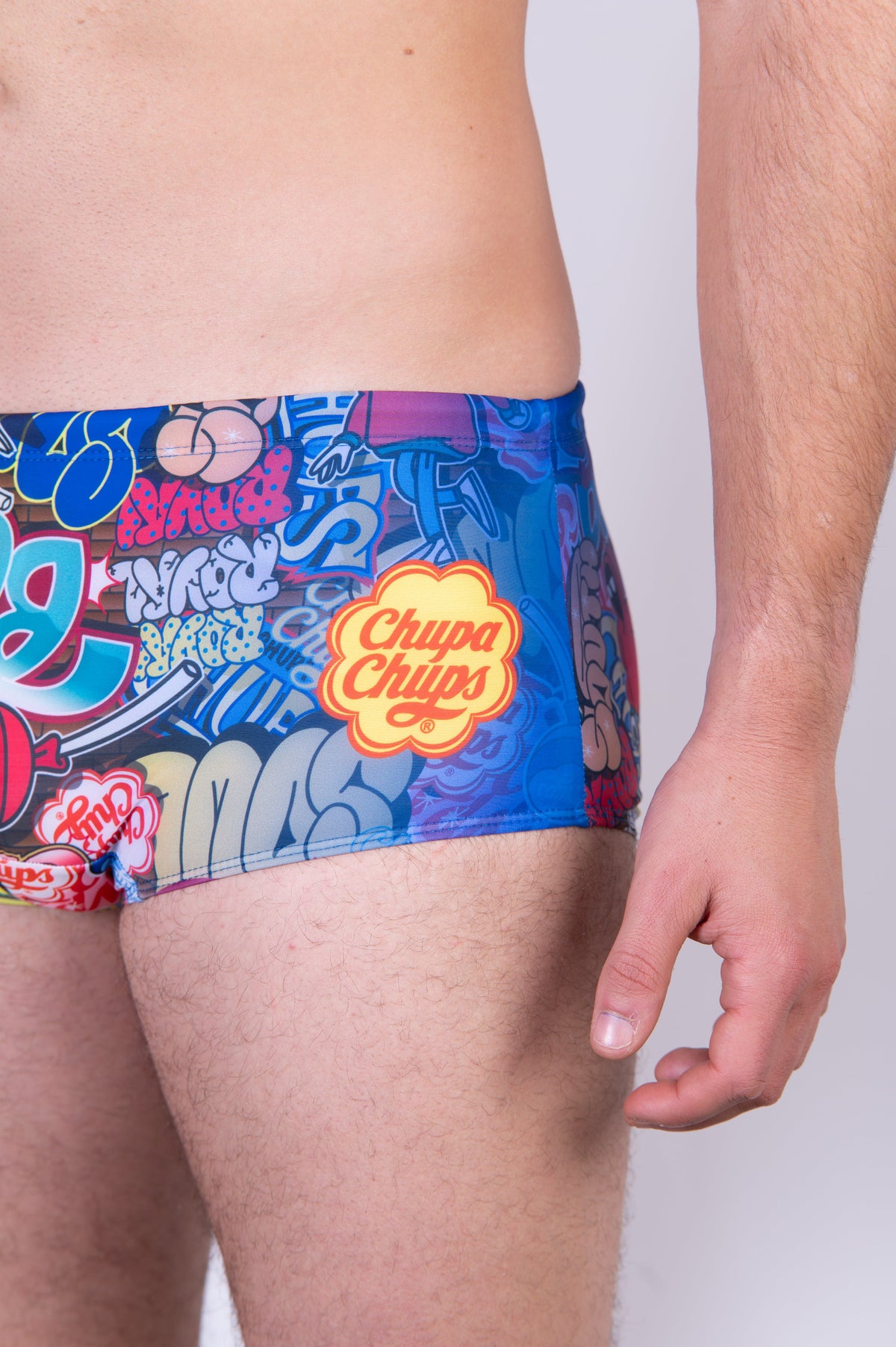 OTSO Herren Badehose Trunk - Chupa Chups Graffiti – Produktansicht 10