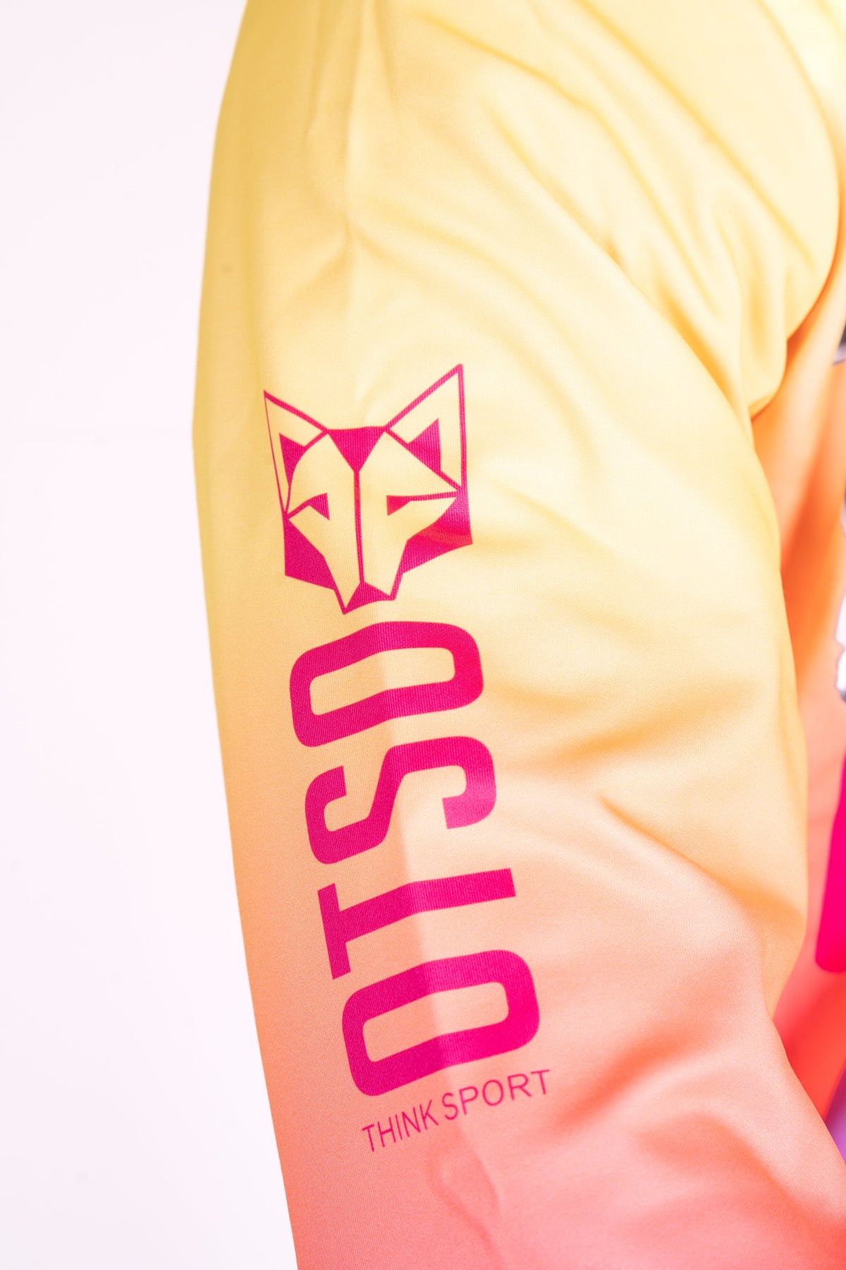 OTSO Hoodie - Emoji Glow-Up – Produktansicht 20