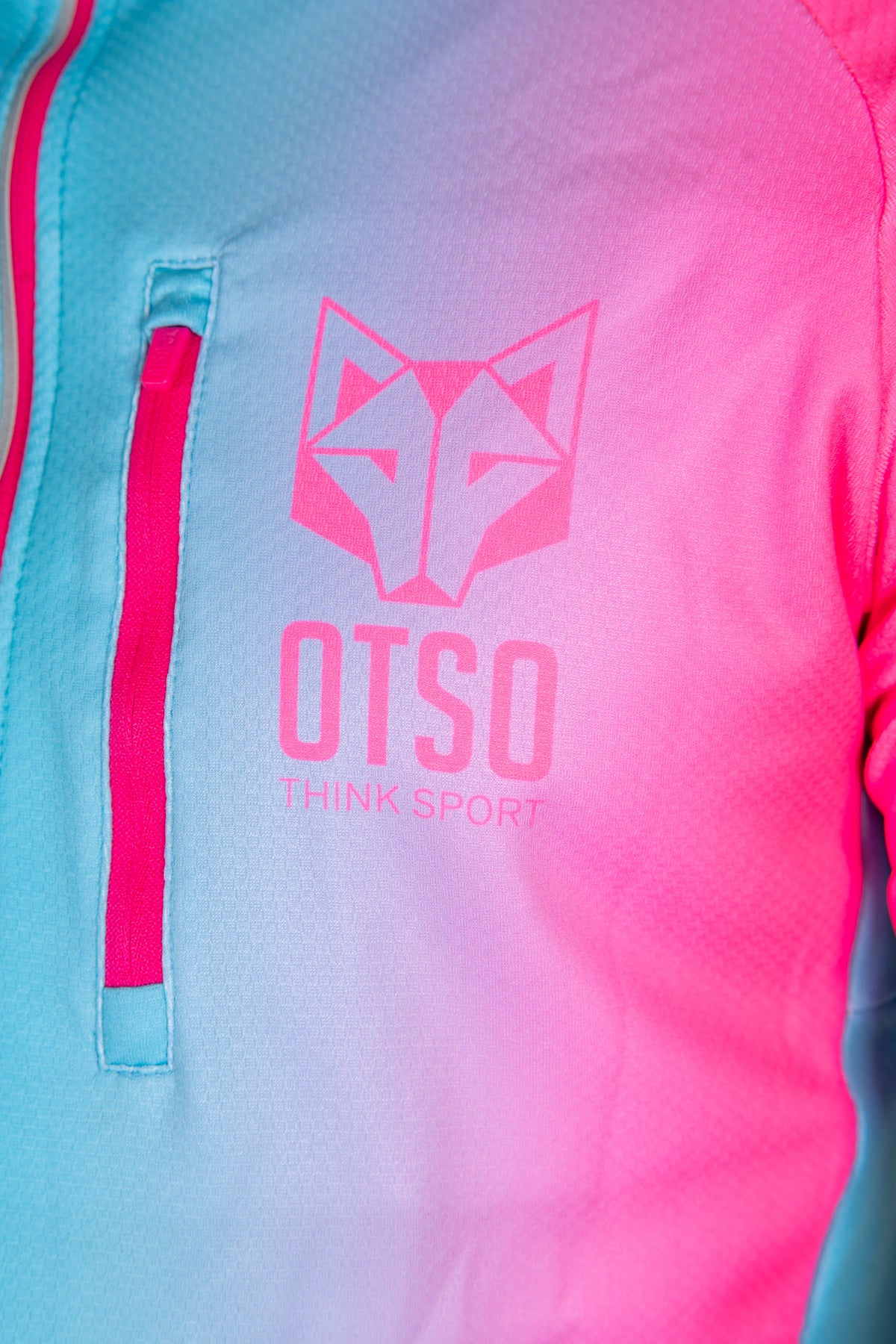 OTSO Unisex Sport-Hoodie - Fluo Pink & Light Blue – Produktansicht 17
