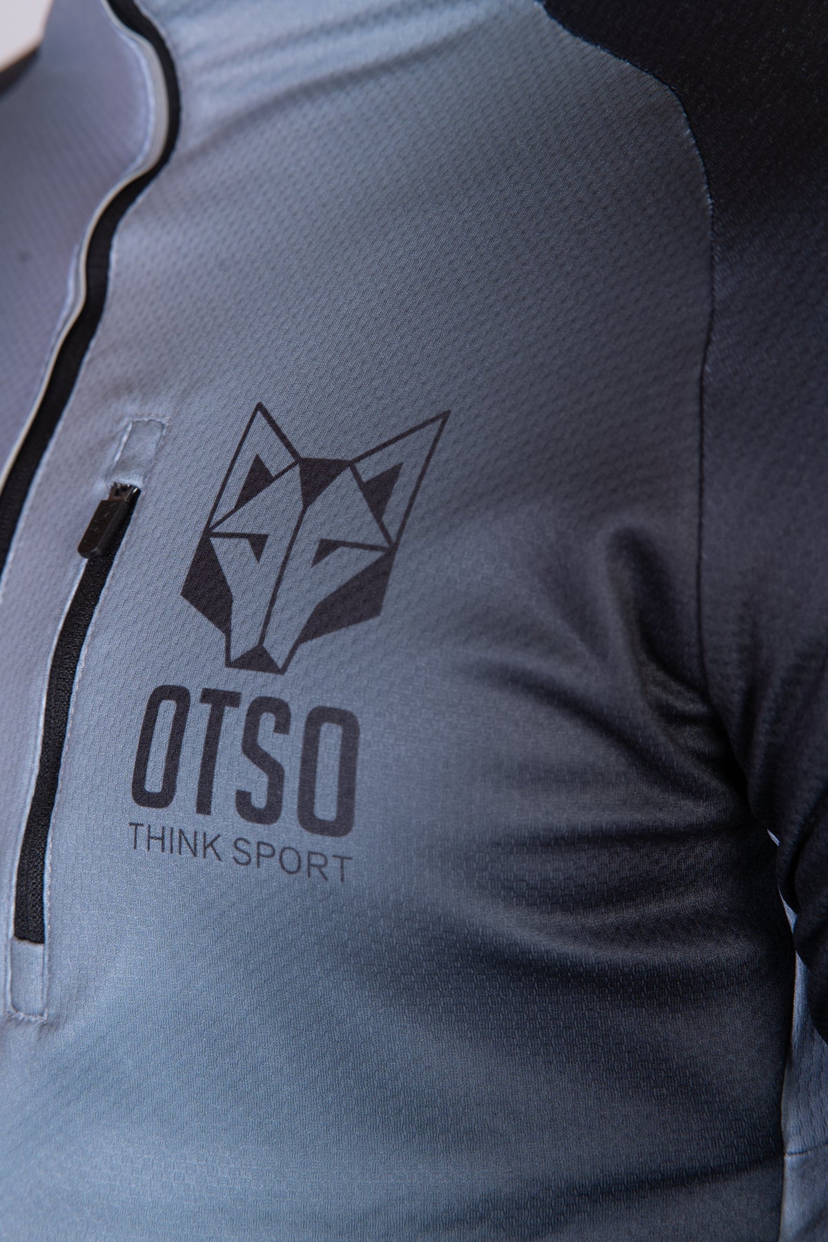 OTSO Unisex Sport-Hoodie - Black & Grey – Produktansicht 10