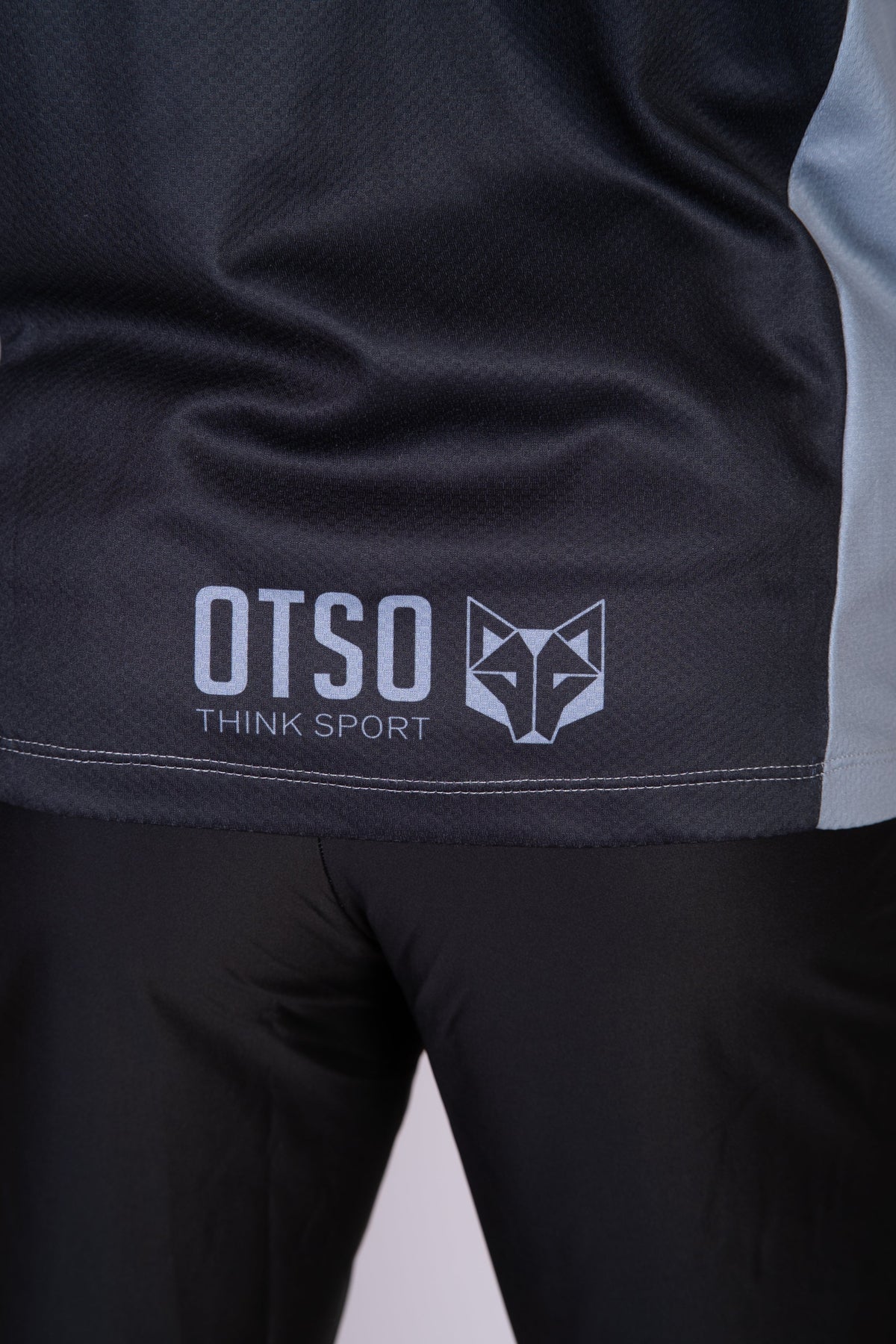 OTSO Unisex Sport-Hoodie - Black & Grey – Produktansicht 11