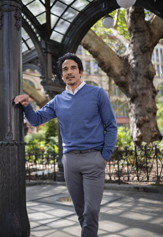 Everett V-neck Men von Cutter & Buck – Red