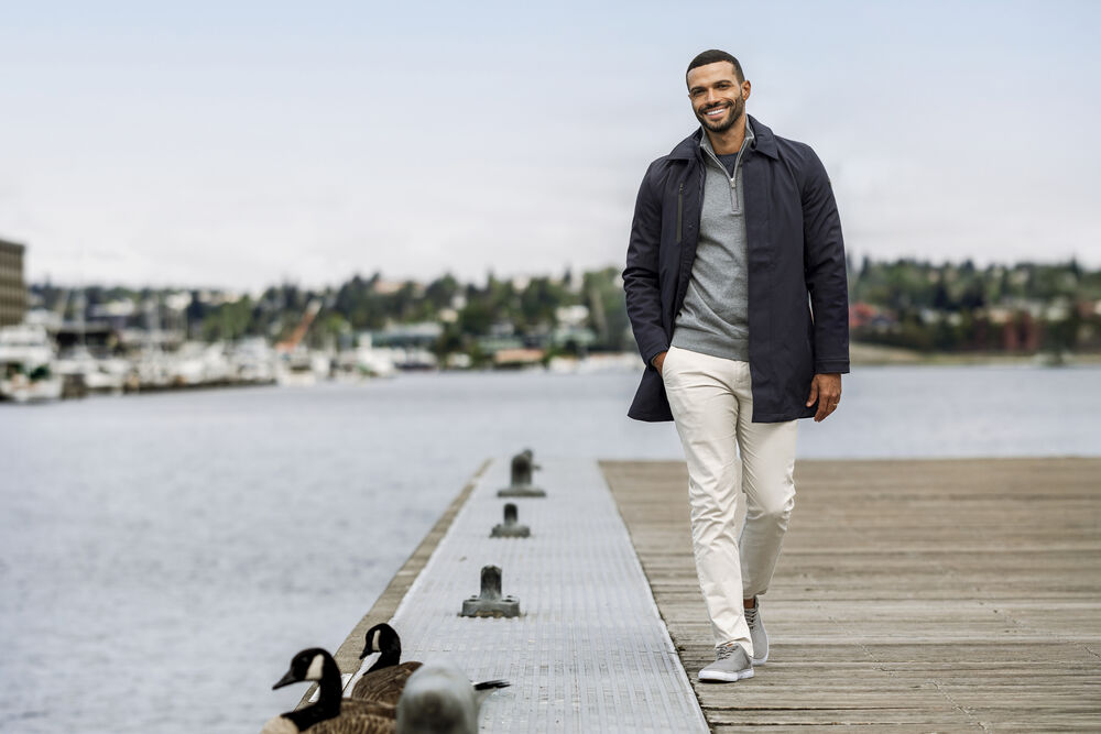 Edgemont Chinos Men von Cutter & Buck – Beige