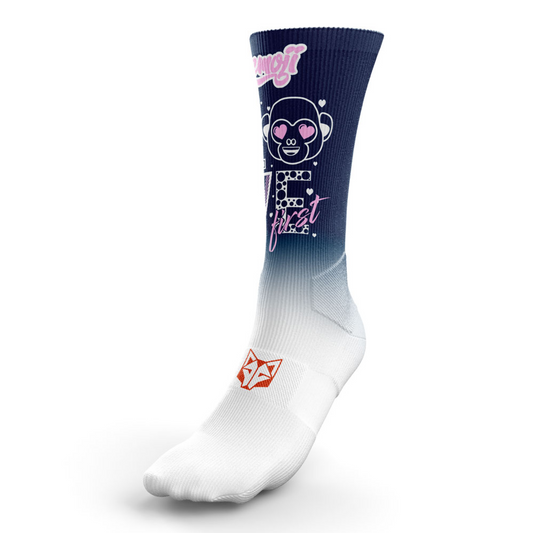 OTSO Sublimierte Sportsocken - Emoji Love First – Produktansicht