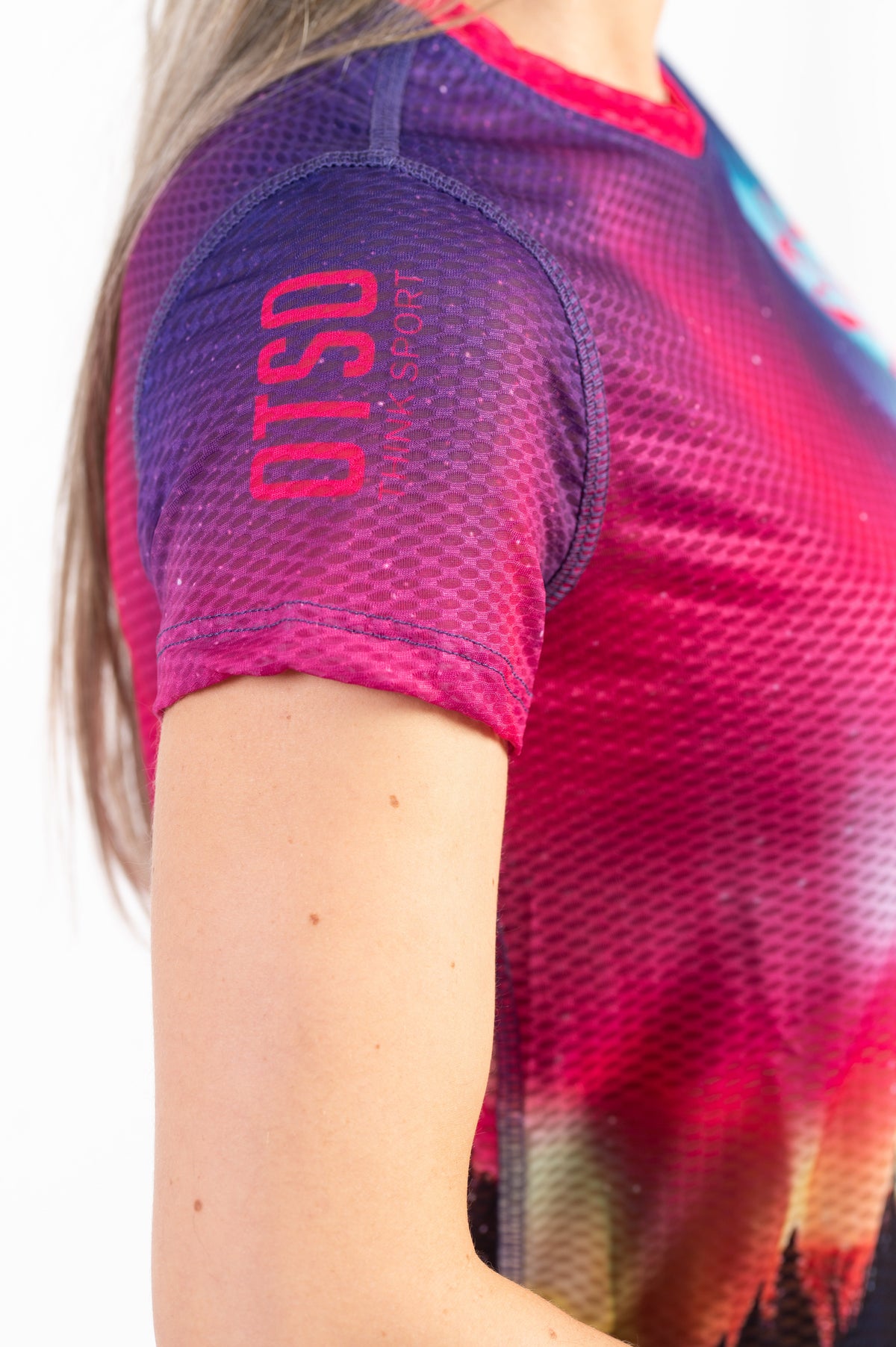 OTSO Damen Kurzarm-Funktionsshirt - Auroras boreales – Produktansicht 10