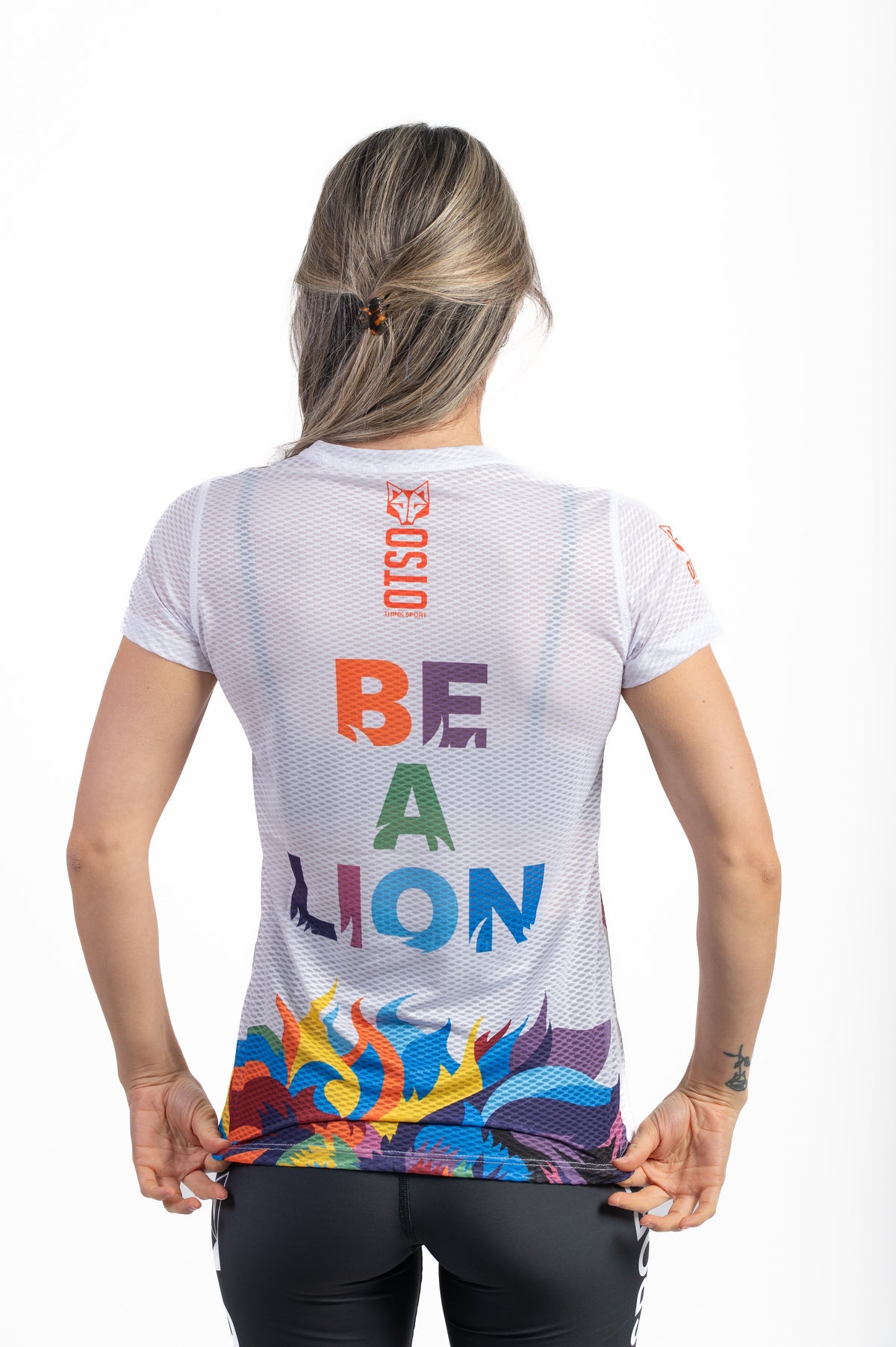 OTSO Damen Kurzarm-Funktionsshirt - Be A Lion – Produktansicht 7