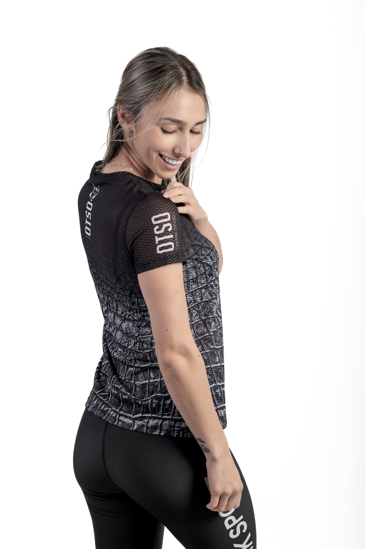 OTSO Damen Kurzarm-Funktionsshirt - Black Snake – Produktansicht 6
