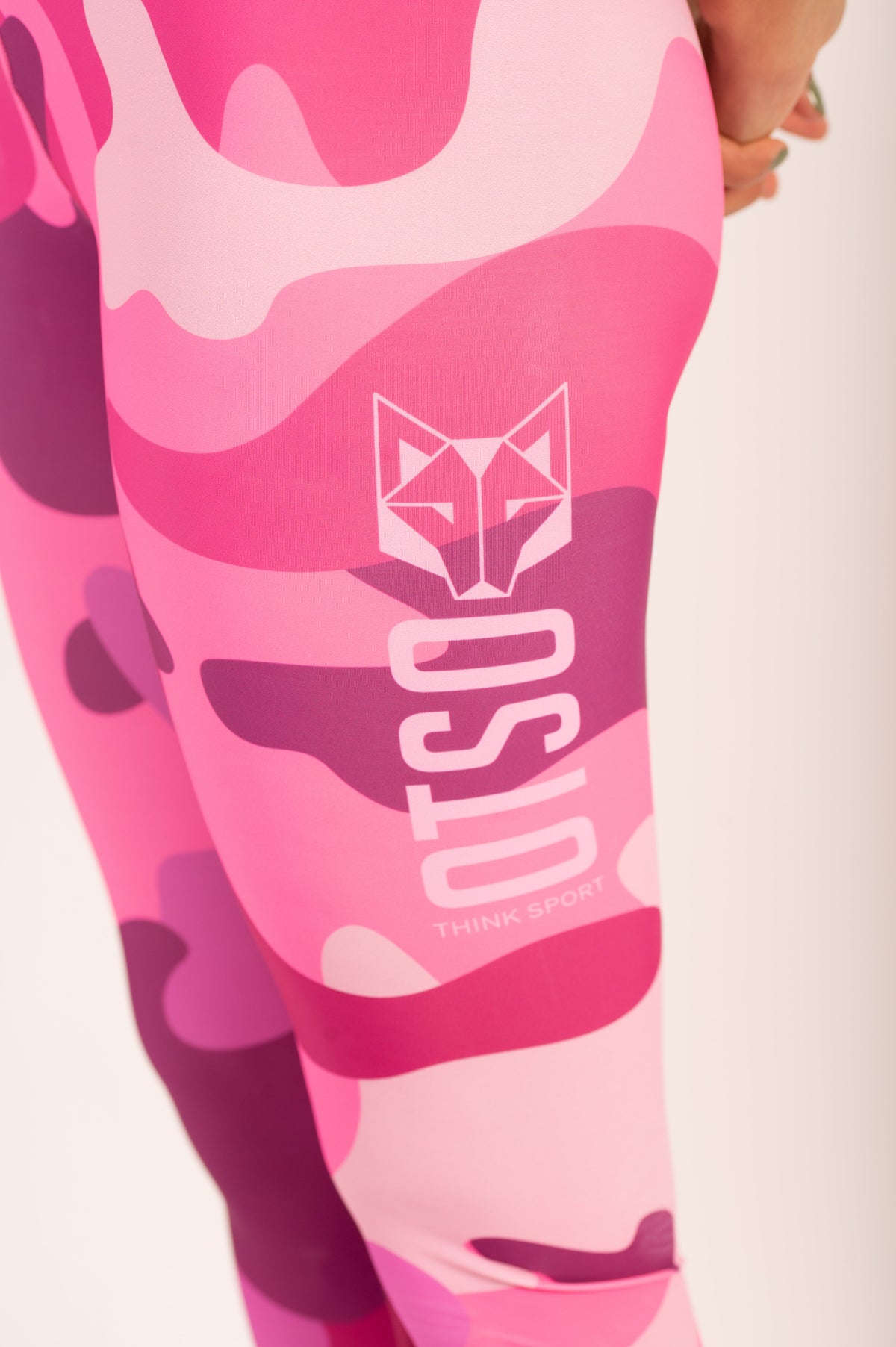 OTSO Damen Sportleggings - Camo Pink – Produktansicht 7