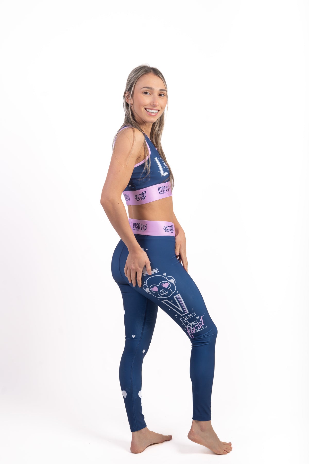 OTSO Damen Sporttop - Emoji Love First – Produktansicht 6