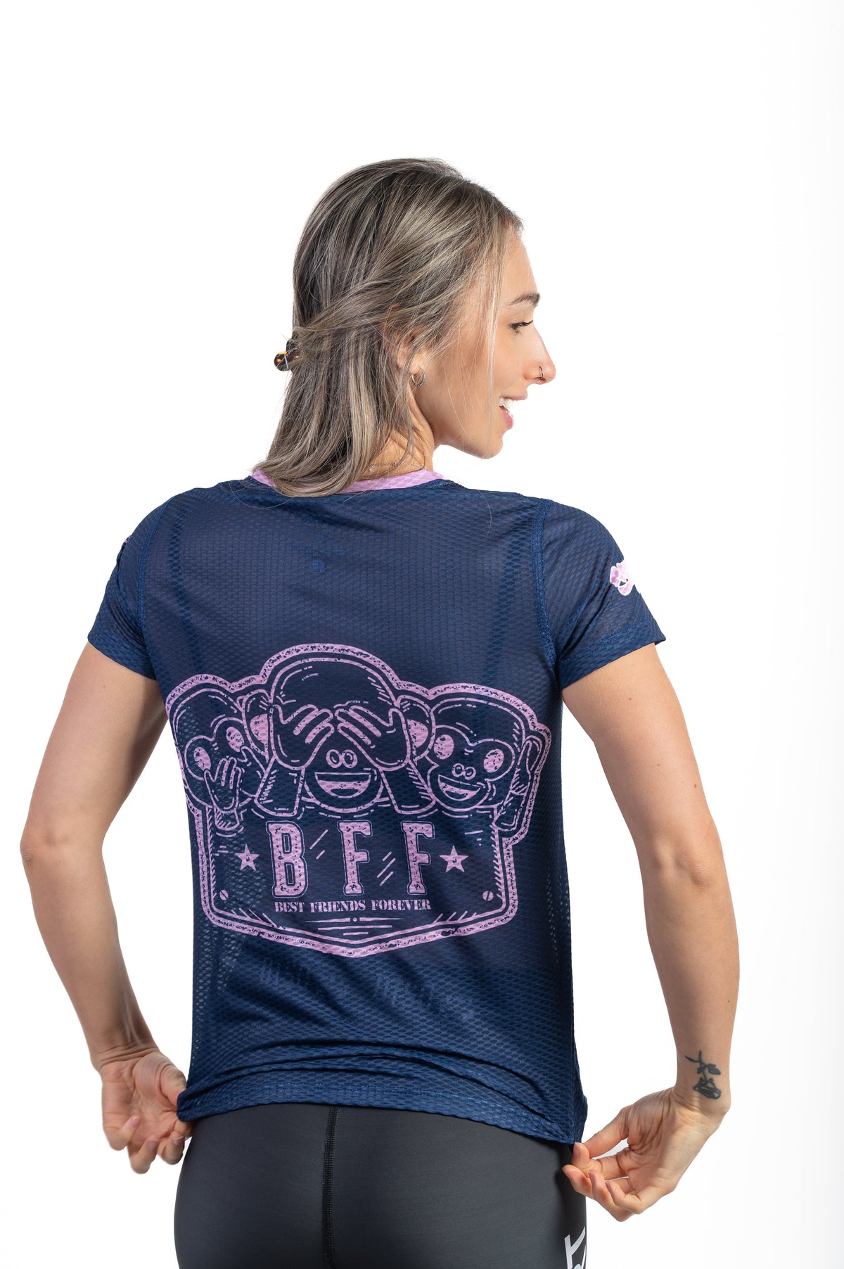 OTSO Damen Kurzarm-Funktionsshirt - Emoji Love First – Produktansicht 5
