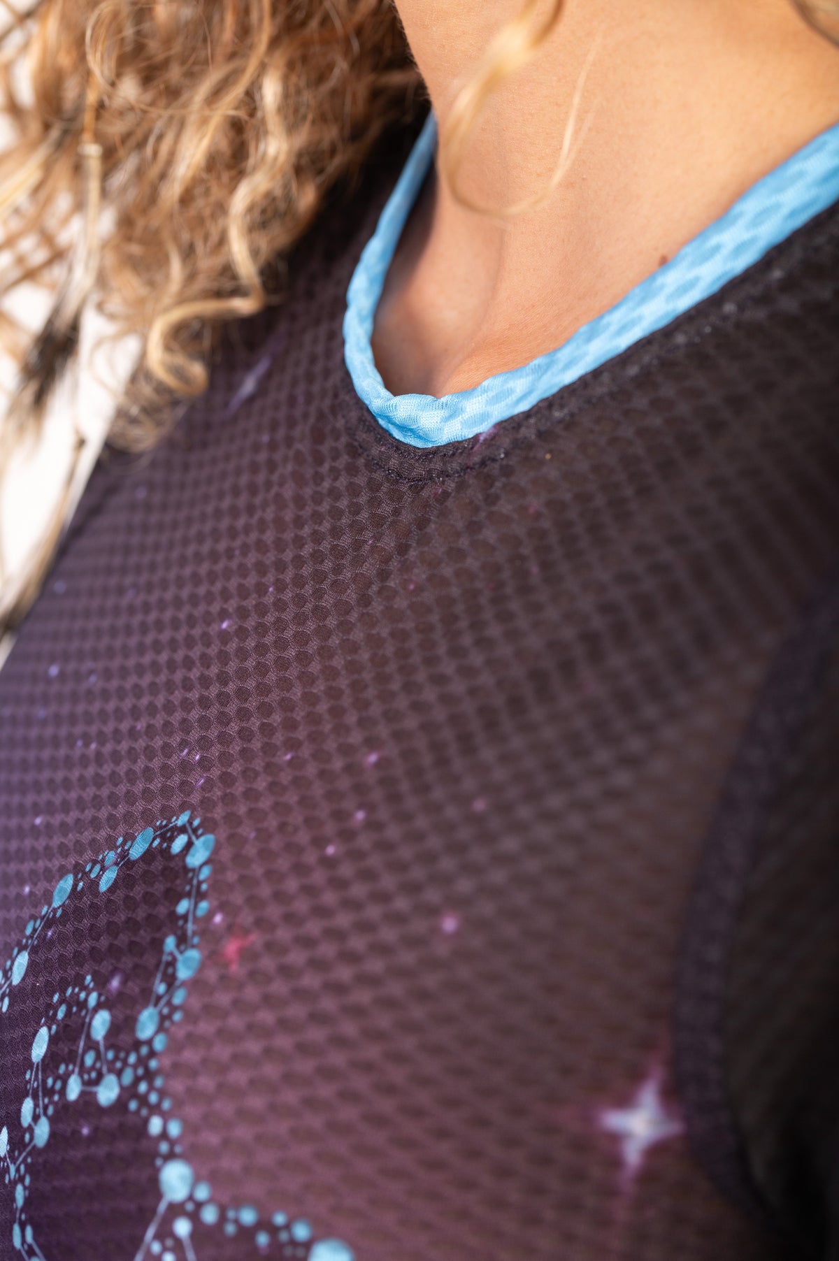 OTSO Damen/Mädchen Kurzarm-Funktionsshirt - Hello Kitty Galaxy – Produktansicht 6