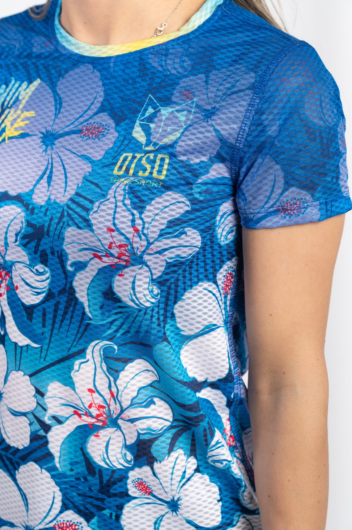 OTSO Damen Kurzarm-Funktionsshirt - Swim Bike Run Flower – Produktansicht 7