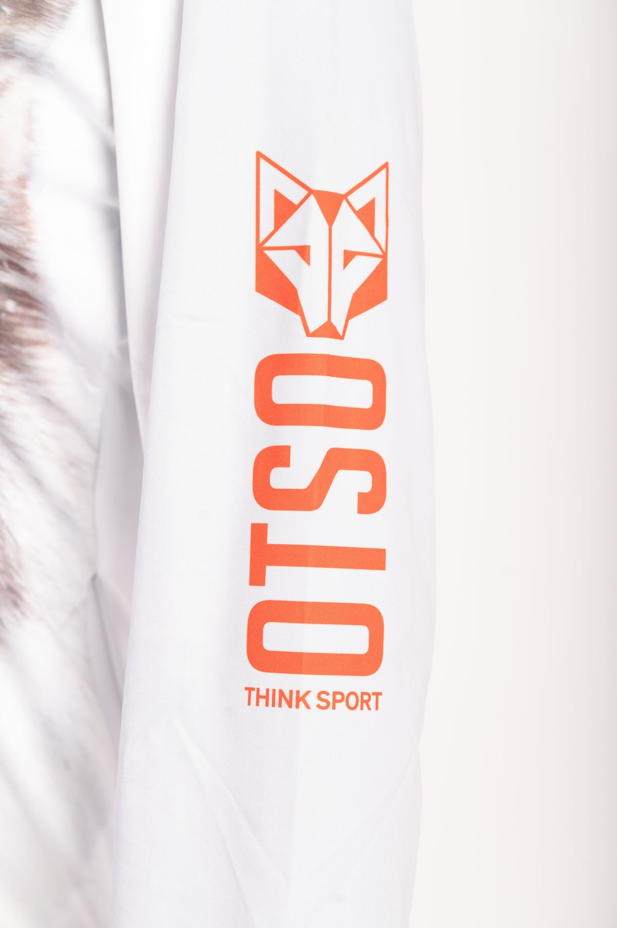 OTSO Unisex Laufjacke - Wolf – Produktansicht 16