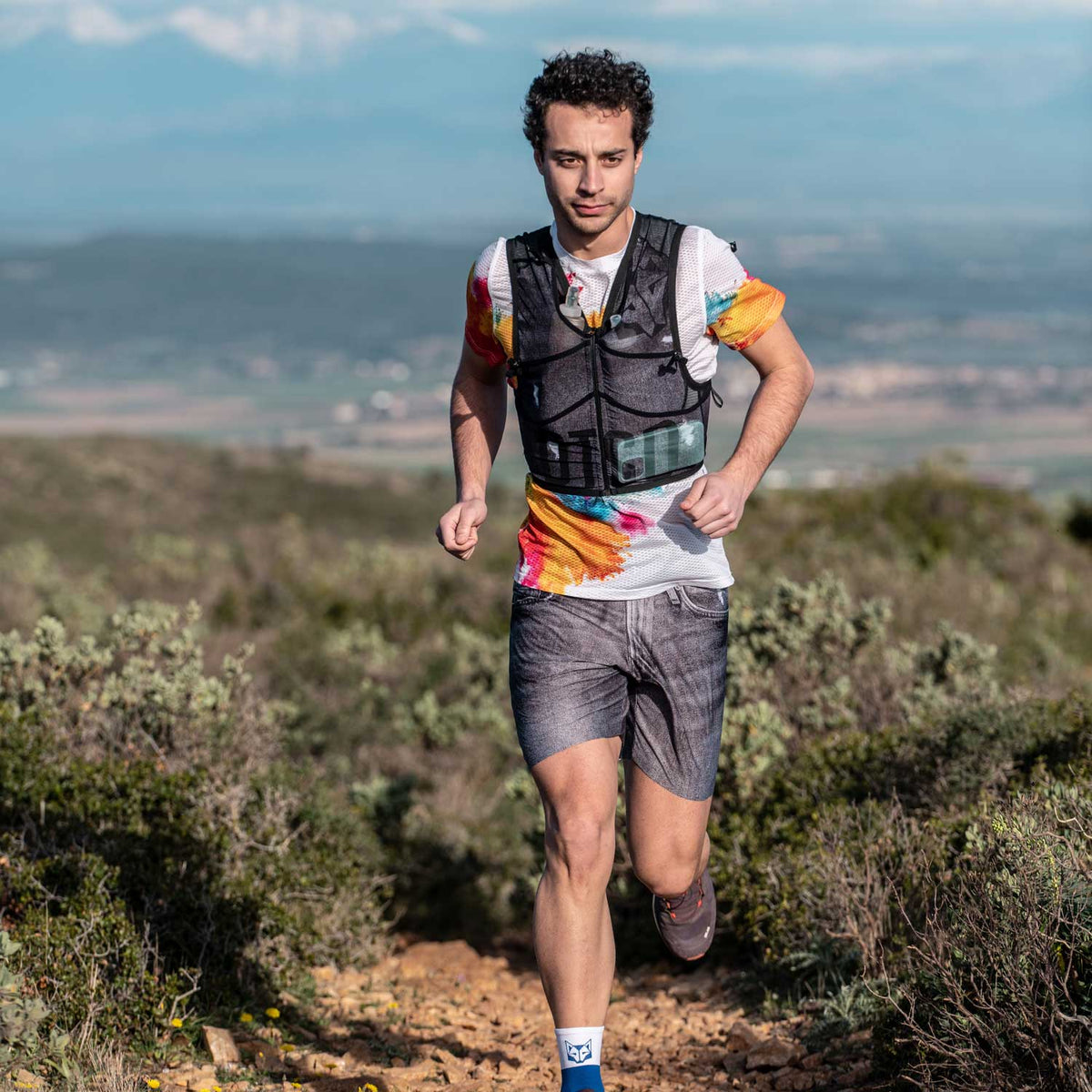 OTSO Trailrunning-Rucksack - Black Jeans – Produktansicht 3