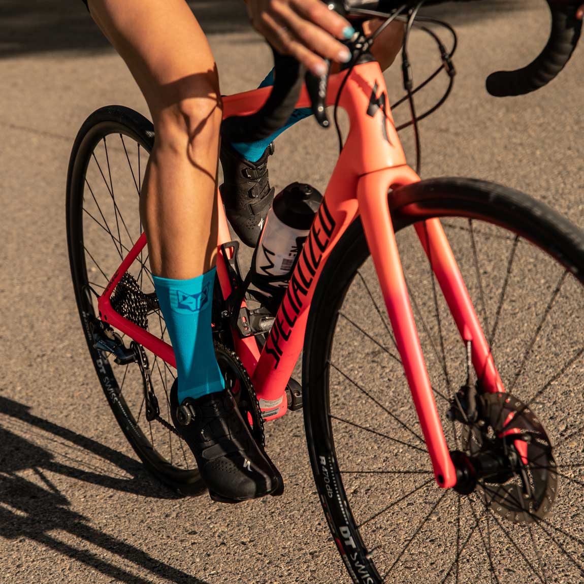OTSO Ultraleichte Sportsocken - Fluo Blue – Produktansicht 4