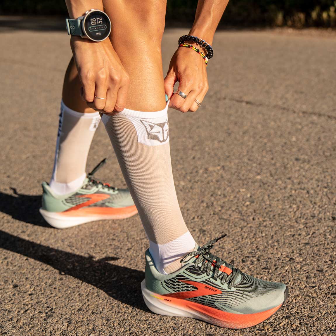 OTSO Ultraleichte Sportsocken - Pure White & Silver Grey – Produktansicht 3